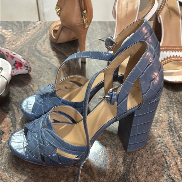 Michael Kors Blue Textured Heels - Picture 2 of 3